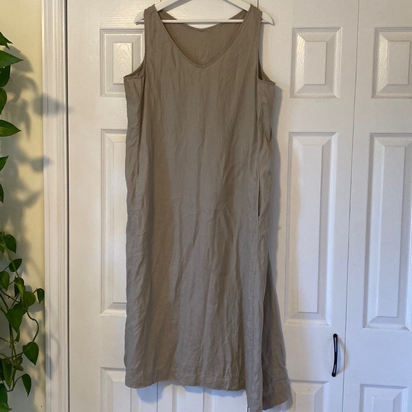 Source Unknown Dresses & Skirts - Linen Maxi Dress Tank style neutral colour 100% natural linen pockets